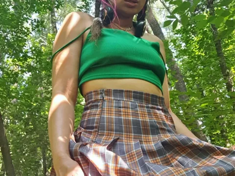 Watch MooonReal Live Adult Webcam Show - Free Sex Cam Stream