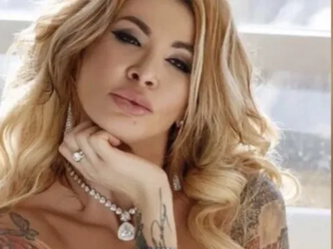 Watch Chloebellami Live Adult Webcam Show - Free Sex Cam Stream