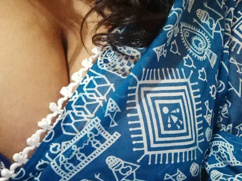 Watch MONA DARLING31 Live Adult Webcam Show - Free Sex Cam Stream