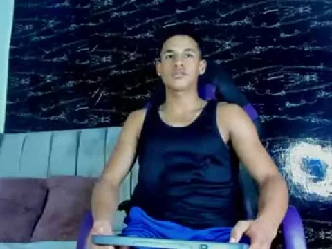 Watch Jhostin Offline Adult Webcam Show from Colombia - Free Sex Cam Stream