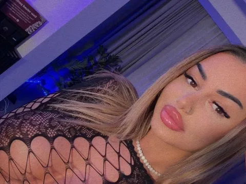 Watch KirstieVegas Live Adult Webcam Show - Free Sex Cam Stream