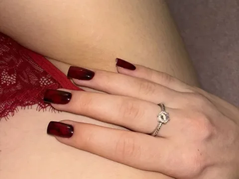 Watch EmmaDavis Offline Adult Webcam Show - Free Sex Cam Stream