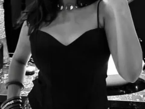 Watch Your-zoya Live Adult Webcam Show - Free Sex Cam Stream