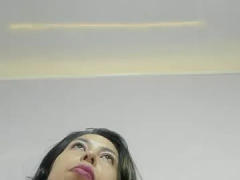 Watch Niki Goddes Offline Adult Webcam Show from Colombia - Free Sex Cam Stream