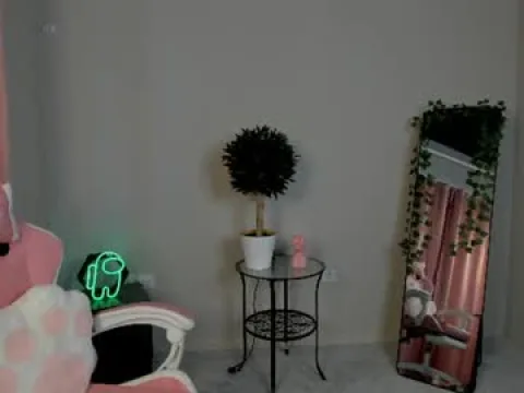 Watch elinblake Offline Adult Webcam Show - Free Sex Cam Stream