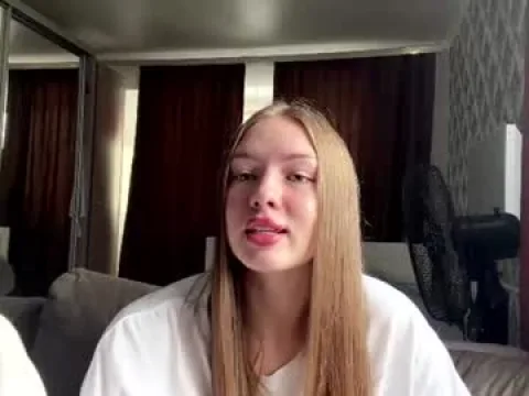 Watch Mia Offline Adult Webcam Show - Free Sex Cam Stream