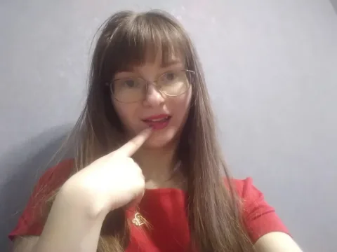 Watch KiraGoldens Live Adult Webcam Show - Free Sex Cam Stream