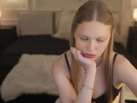 Watch Kira0541 Offline Adult Webcam Show - Free Sex Cam Stream