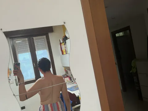 Watch Foxyyy69 Live Adult Webcam Show - Free Sex Cam Stream