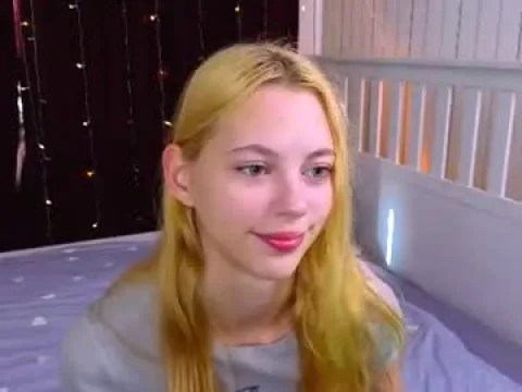 Watch Kate Offline Adult Webcam Show - Free Sex Cam Stream