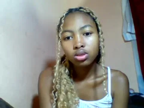 Watch Nannie02 Live Adult Webcam Show from MG - Free Sex Cam Stream