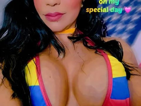 Watch Phoenix Lovexxx Live Adult Webcam Show - Free Sex Cam Stream