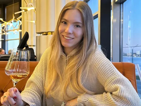 Watch KinsleyHottie Live Adult Webcam Show - Free Sex Cam Stream