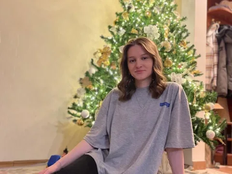 Watch LianneBynon Live Adult Webcam Show - Free Sex Cam Stream