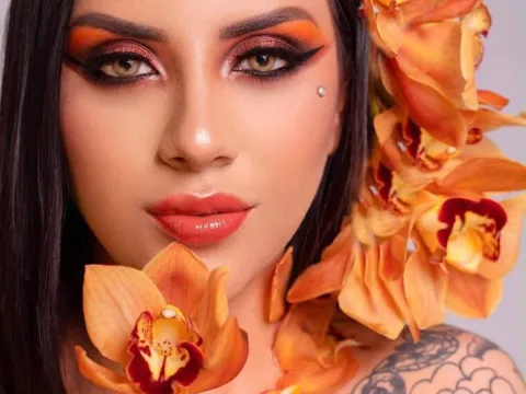 Watch HoneyAlaskaa Live Adult Webcam Show - Free Sex Cam Stream