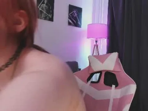 Watch Elara Live Adult Webcam Show - Free Sex Cam Stream