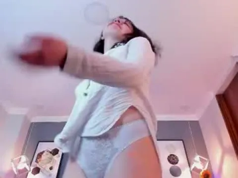 Watch Nina Ford Offline Adult Webcam Show from Colombia - Free Sex Cam Stream