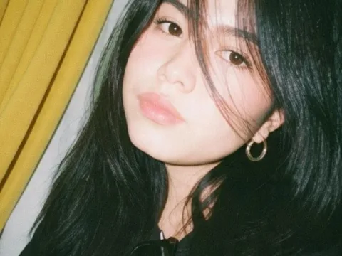 Watch JinaRyun Live Adult Webcam Show - Free Sex Cam Stream