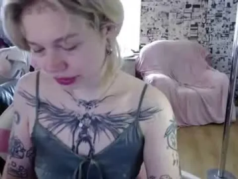 Watch Lola Offline Adult Webcam Show from Poland - Free Sex Cam Stream