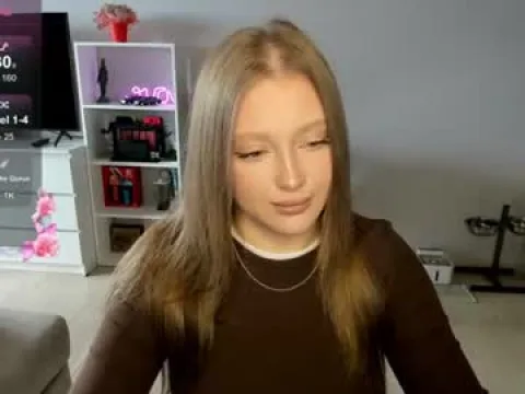 Watch Fanslycomtinymia Live Adult Webcam Show - Free Sex Cam Stream