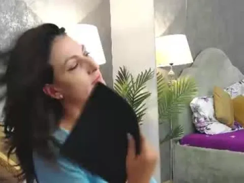 Watch Lisacroft Offline Adult Webcam Show - Free Sex Cam Stream
