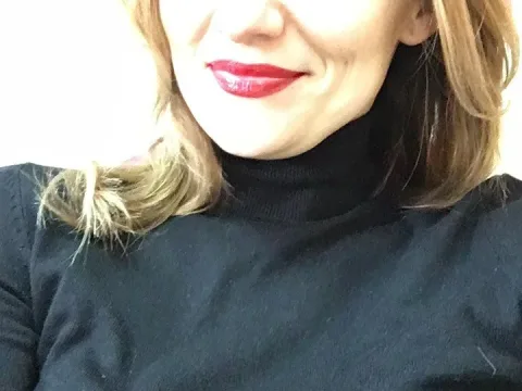 Watch Mallinia Live Adult Webcam Show - Free Sex Cam Stream