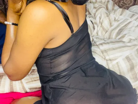 Watch Melaninxo Offline Adult Webcam Show - Free Sex Cam Stream
