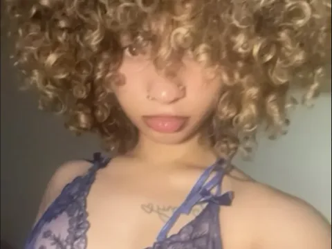 Watch Creolegirl19 Offline Adult Webcam Show - Free Sex Cam Stream
