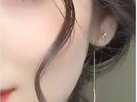 Watch Shahinaz-123 Live Adult Webcam Show - Free Sex Cam Stream