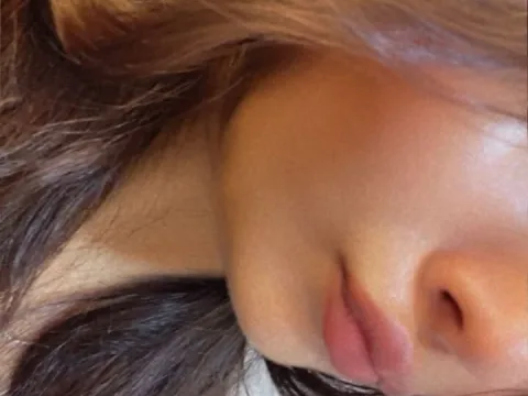Watch Cute Zoyaa27 Live Adult Webcam Show - Free Sex Cam Stream