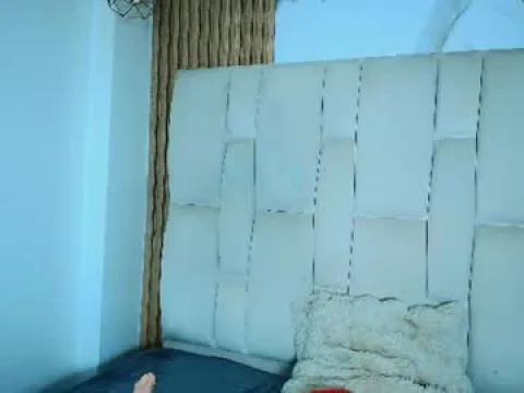 Watch Clovy Zenvy Live Adult Webcam Show from Colombia - Free Sex Cam Stream
