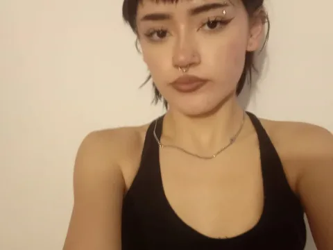 Watch Cloee Tay1 Live Adult Webcam Show - Free Sex Cam Stream