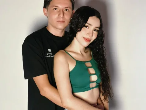 Watch SsexCouplee Live Adult Webcam Show - Free Sex Cam Stream