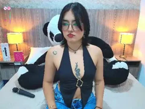 Watch Iris Offline Adult Webcam Show from Colombia - Free Sex Cam Stream