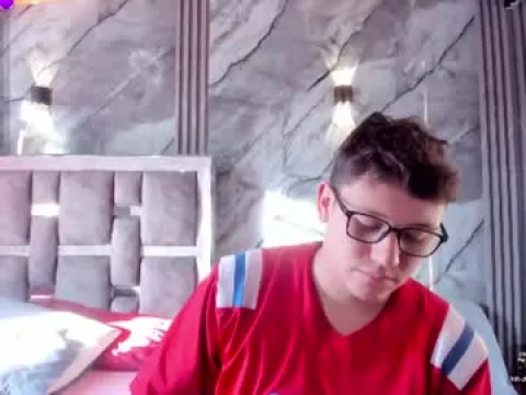 Watch Manson and Zoe Live Adult Webcam Show from Colombia - Free Sex Cam Stream