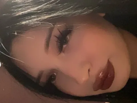 Watch KimberlyWells Live Adult Webcam Show - Free Sex Cam Stream