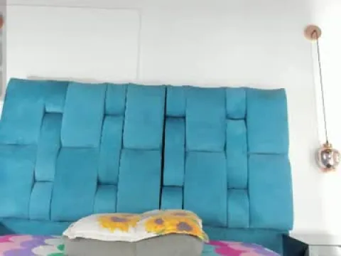 Watch caro Offline Adult Webcam Show - Free Sex Cam Stream