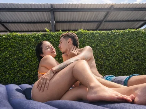 Watch Sarah And Taylor Live Adult Webcam Show - Free Sex Cam Stream