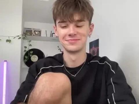 Watch Yoursweetyguy Offline Adult Webcam Show - Free Sex Cam Stream