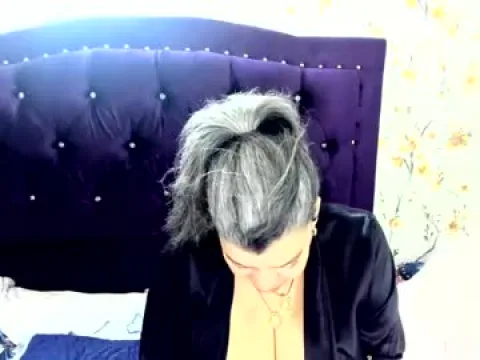 Watch VIKY ADAMS Offline Adult Webcam Show from Colombia - Free Sex Cam Stream