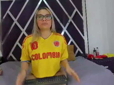 Watch Luna Offline Adult Webcam Show from Colombia - Free Sex Cam Stream