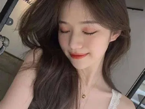 Watch Guoguo-a Live Adult Webcam Show - Free Sex Cam Stream