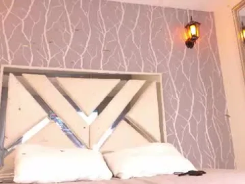 Watch Regina Rossi Live Adult Webcam Show from Colombia - Free Sex Cam Stream