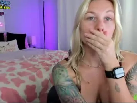 Watch RyannRiley Offline Adult Webcam Show from United States - Free Sex Cam Stream
