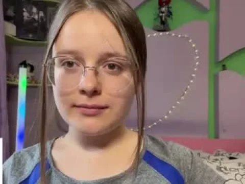 Watch Kira Offline Adult Webcam Show - Free Sex Cam Stream
