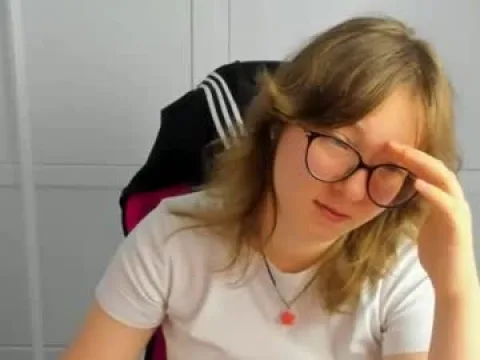 Watch Sofia Offline Adult Webcam Show - Free Sex Cam Stream