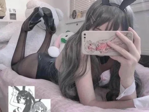 Watch EvaKittys Live Adult Webcam Show - Free Sex Cam Stream