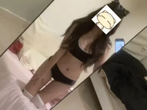 Watch St-kiki Live Adult Webcam Show - Free Sex Cam Stream