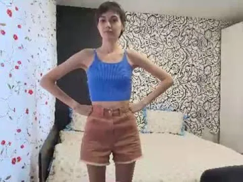 Watch Gwen Offline Adult Webcam Show - Free Sex Cam Stream
