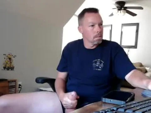 Watch PleasureSeeker Offline Adult Webcam Show from United States - Free Sex Cam Stream
